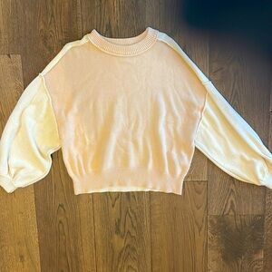 Light pink & cream sweater size S in great condition
